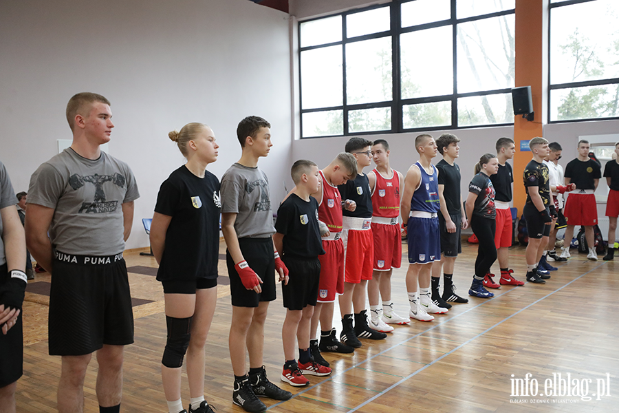 Walczyło 46 zawodników z 7 klubów bokserskich, fot. 41
