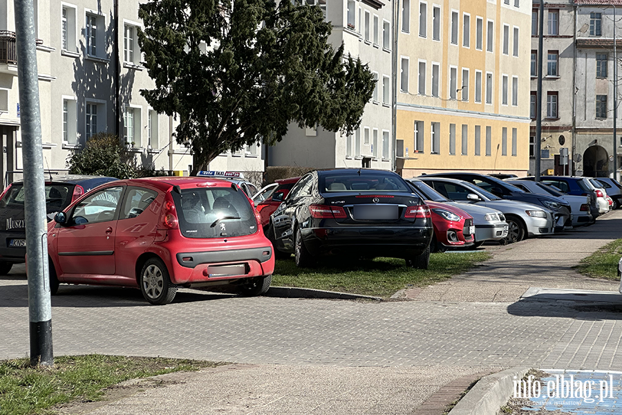 Mistrzowie Parkowania w Elblgu (cz 318), fot. 5