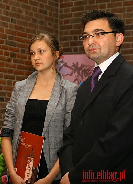 Uroczyste wręczenie Elbląskich Nagród Kulturalnych za rok 2009/2010, fot. 2