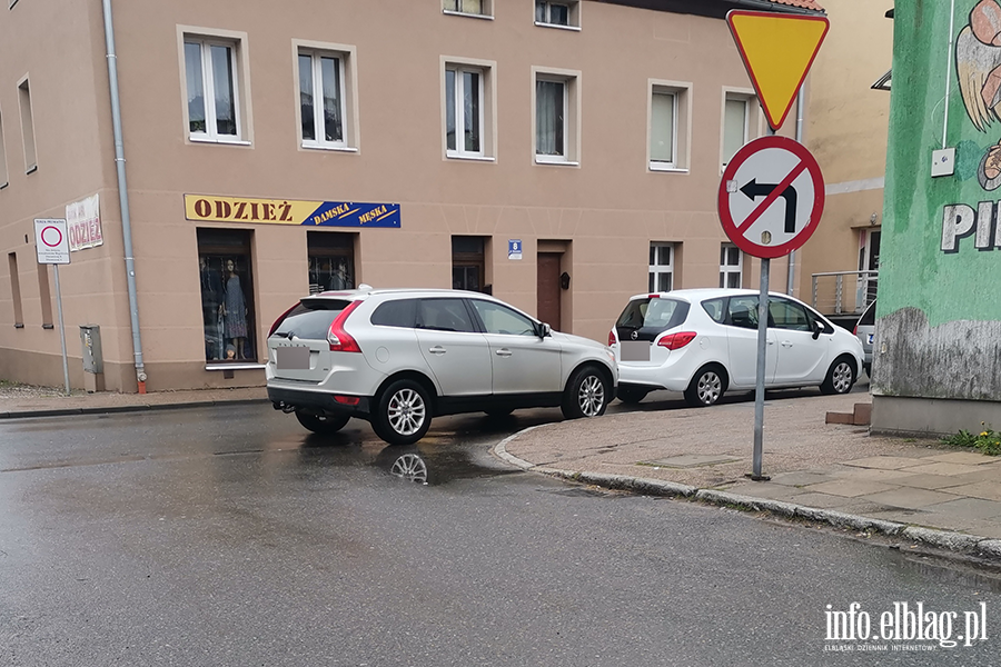 Mistrzowie Parkowania w Elblgu (cz 328), fot. 1