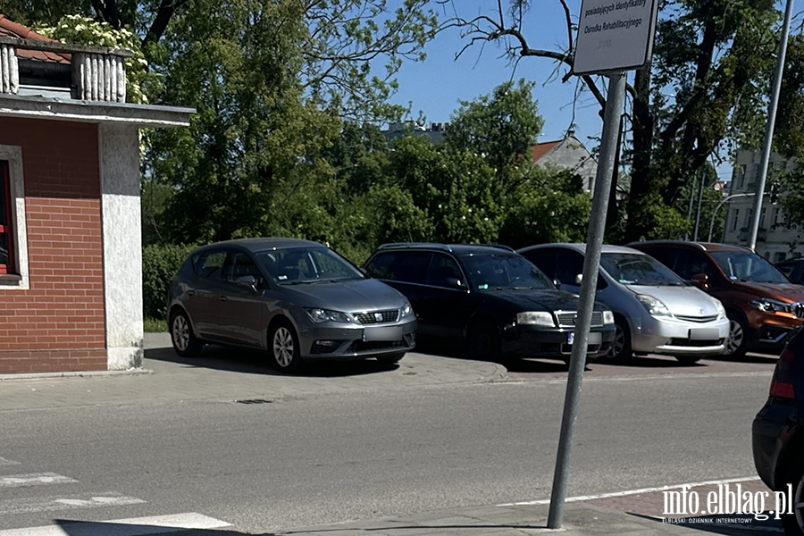 Mistrzowie Parkowania w Elblgu (cz 333), fot. 2