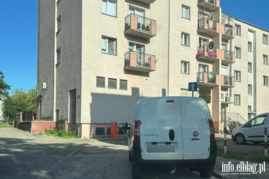 Mistrzowie Parkowania w Elblgu (cz 347), fot. 2