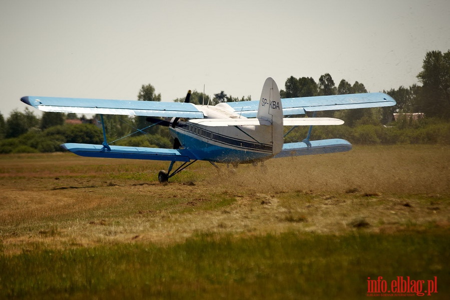 Lotniczy Festyn Rodzinny 2010 na elblskim lotnisku, fot. 26