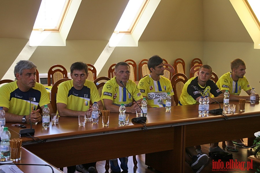 Prezentacja nowych piłkarzy w Olimpii Elbląg, fot. 12