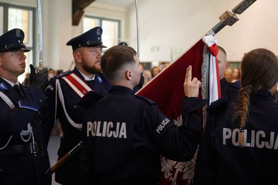 Ślubowanie nowych policjantów w garnizonie Warmińsko-Mazurskim, fot. 12