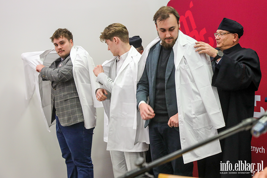 Uroczystość w Akademii Medycznych i Społecznych Nauk Stosowanych, fot. 61