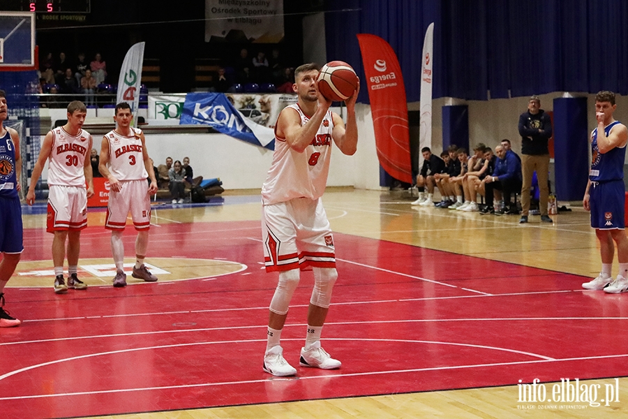 Energa Basketball Elbląg kontra Akademia Gortata Gdańsk, fot. 64