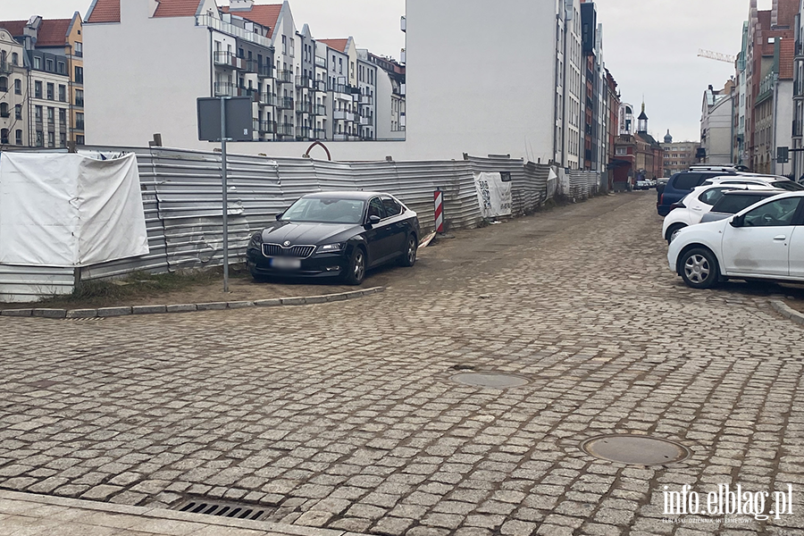 Mistrzowie Parkowania w Elblągu (część 368), fot. 6