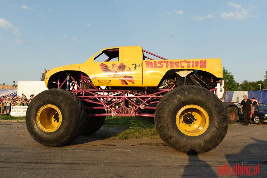 Pokazy Monstertruckw, fot. 102