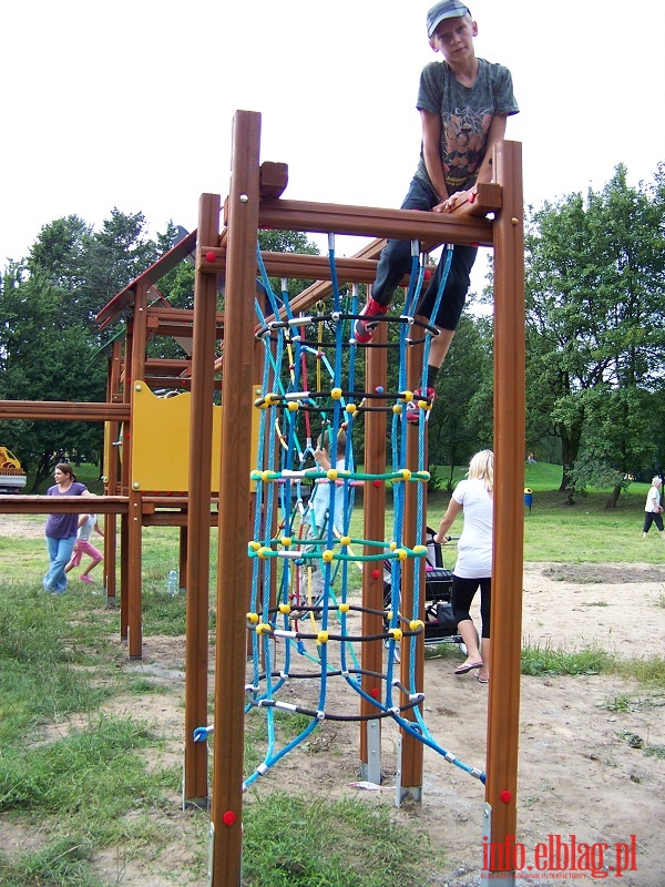 Nowy plac zabaw w Parku Kajki, fot. 7