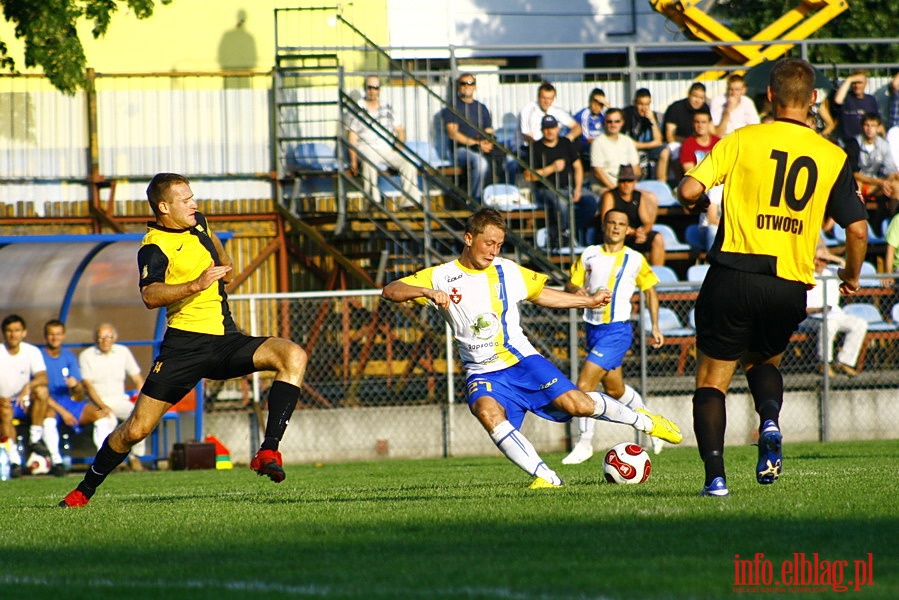Mecz 2 kolejki II ligi: Olimpia Elbląg - Start Otwock 1:1, fot. 15