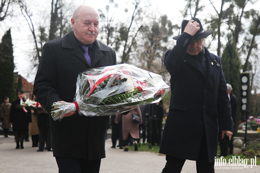 15. rocznica katastrofy smoleskiej. Uczczono pami ofiar, fot. 46