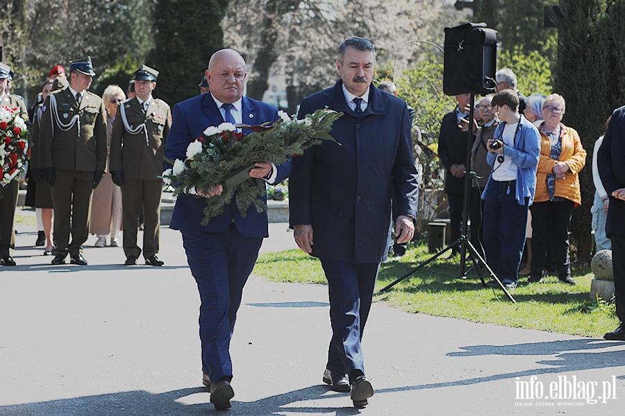 Upamitnili ofiary Zbrodni Katyskiej, fot. 24
