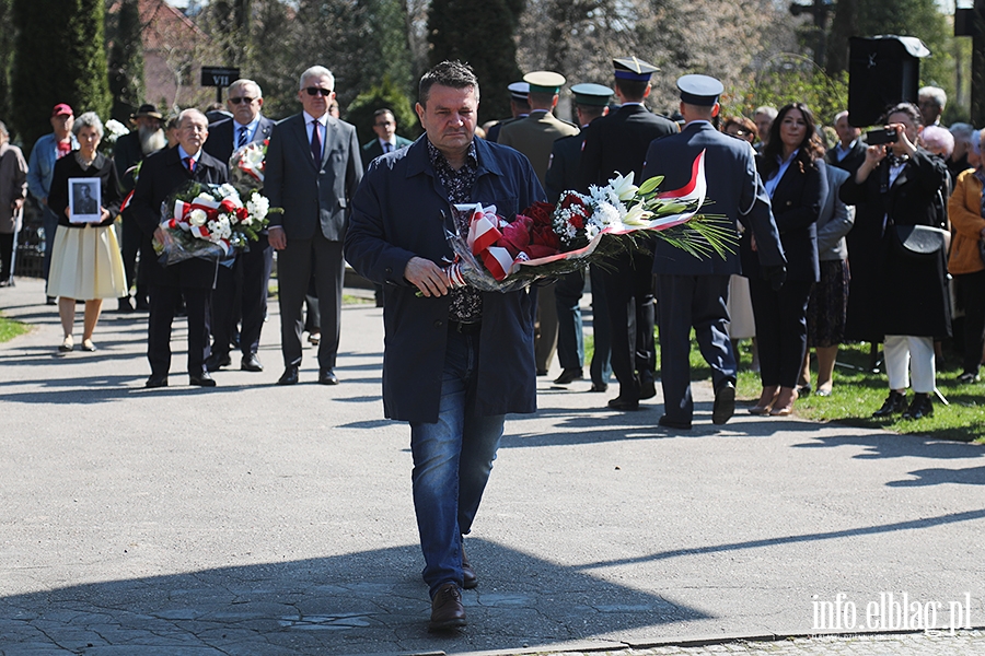 Upamitnili ofiary Zbrodni Katyskiej, fot. 39