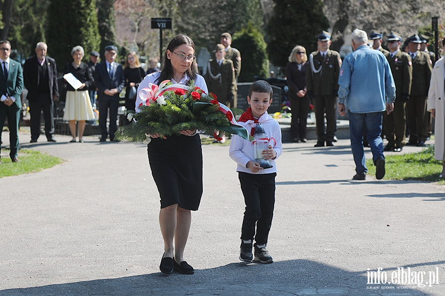Upamitnili ofiary Zbrodni Katyskiej, fot. 60