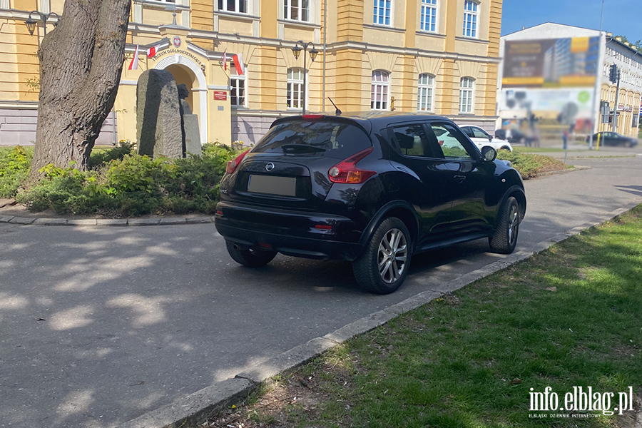 Mistrzowie Parkowania w Elblgu (cz 387), fot. 3