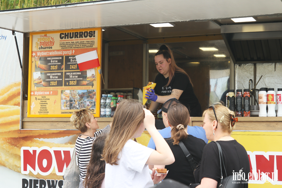 Na Bulwarze Zygmunta Augusta zaparkoway food trucki, fot. 31