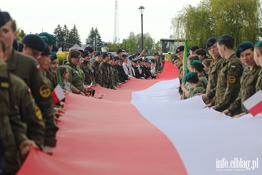 Elblanie przeszli z 50-metrow flag, fot. 7