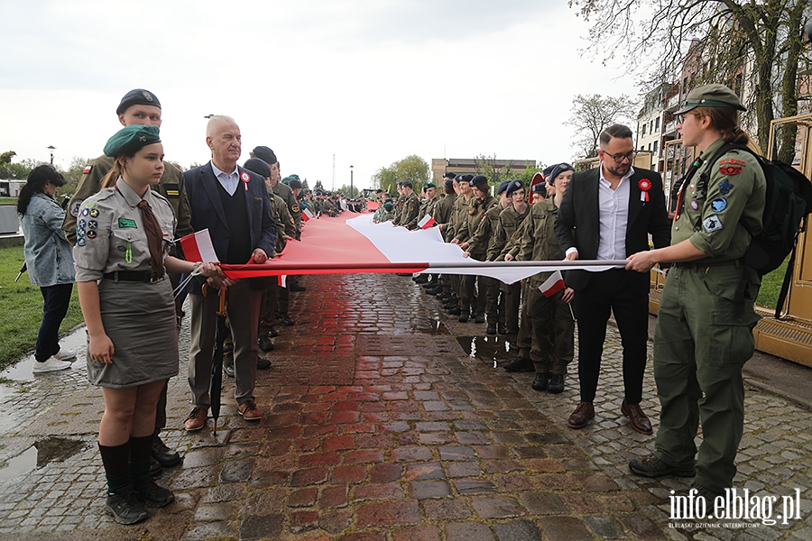 Elblanie przeszli z 50-metrow flag, fot. 8
