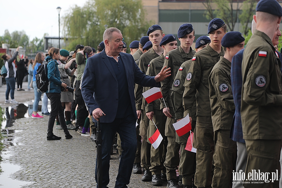 Elblanie przeszli z 50-metrow flag, fot. 9