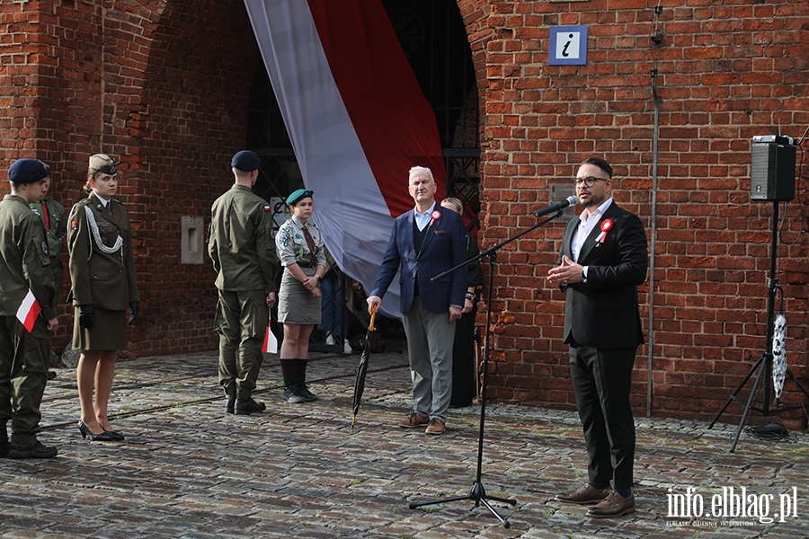 Elblanie przeszli z 50-metrow flag, fot. 42