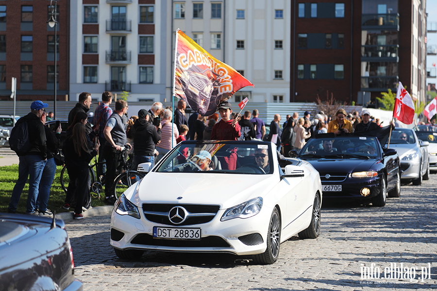 Parada kabrioletw ulicami Starego Miasta., fot. 65