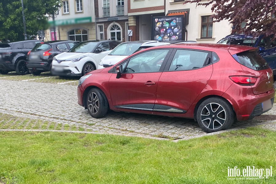 Mistrzowie Parkowania w Elblgu (cz 390), fot. 11