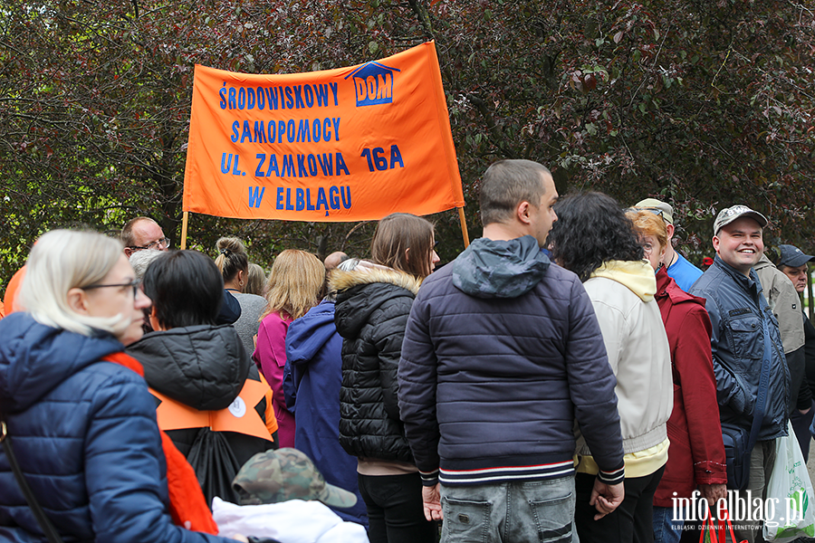 Marsz z okazji Tygodnia Osb Niepenosprawnych, fot. 9