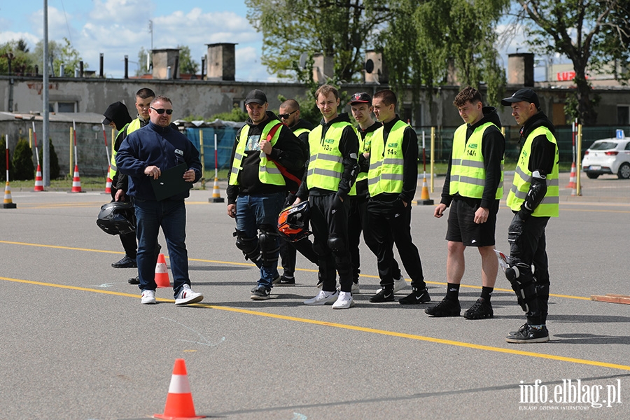 Modzi kierowcy walczyli w wojewdzkim finale turnieju motoryzacyjnego, fot. 18