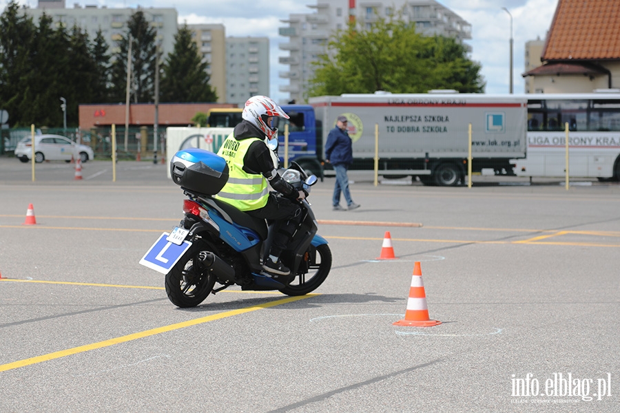 Modzi kierowcy walczyli w wojewdzkim finale turnieju motoryzacyjnego, fot. 29