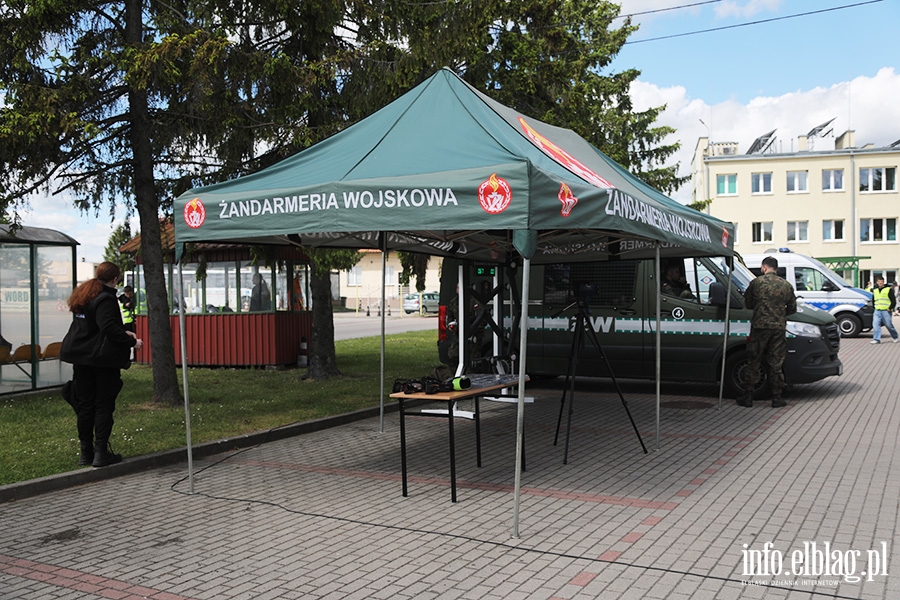 Modzi kierowcy walczyli w wojewdzkim finale turnieju motoryzacyjnego, fot. 40