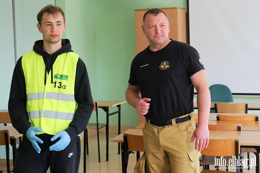 Modzi kierowcy walczyli w wojewdzkim finale turnieju motoryzacyjnego, fot. 62
