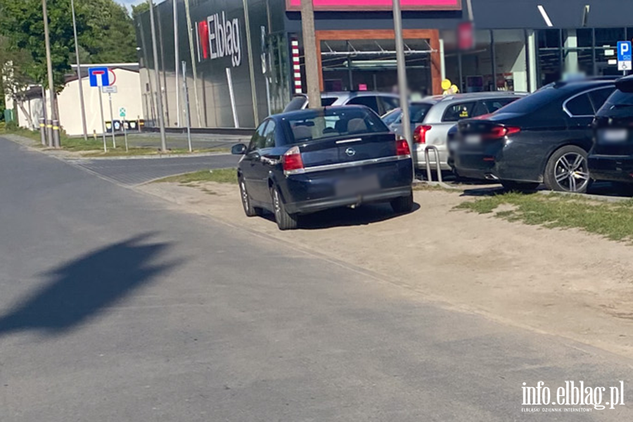 Mistrzowie Parkowania w Elblgu (cz 391), fot. 4
