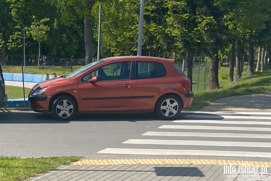 Mistrzowie Parkowania w Elblgu (cz 391), fot. 7
