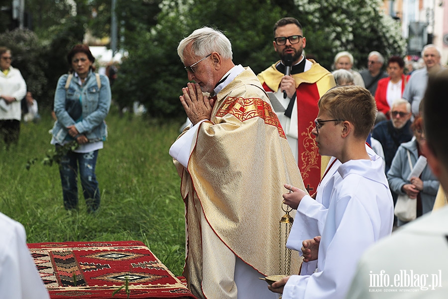 Ulicami Elbląga przeszły procesje Bożego Ciała. Zobacz procesję na Starym Mieście, fot. 34