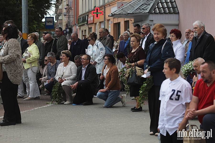 Ulicami Elblga przeszy procesje Boego Ciaa. Zobacz procesj na Starym Miecie, fot. 66