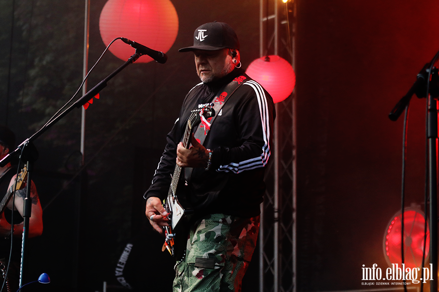 Elblskie wito Muzyki. Na scenie Cinnamon Gum i Illusion, fot. 83