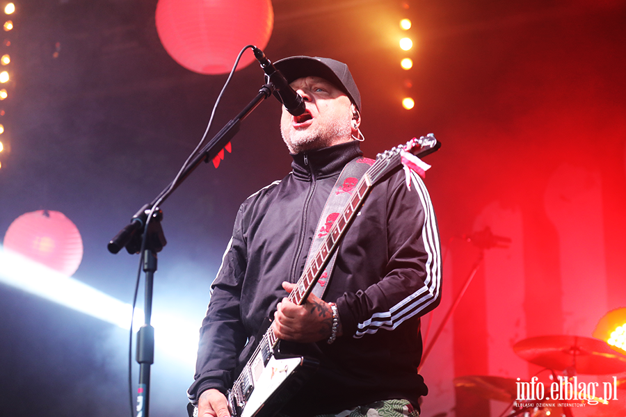 Elblskie wito Muzyki. Na scenie Cinnamon Gum i Illusion, fot. 92