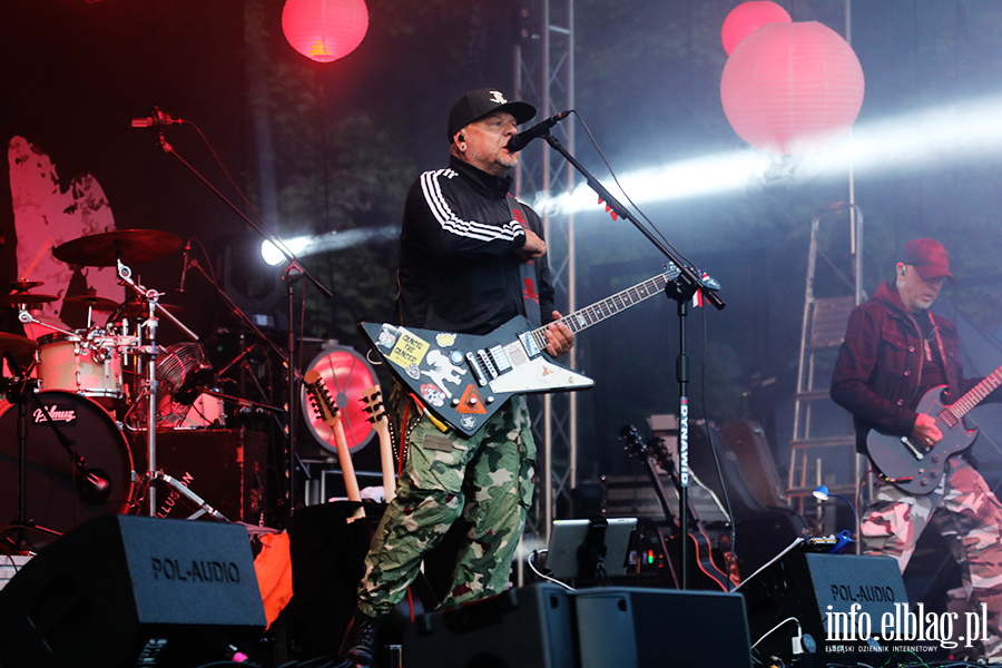 Elblskie wito Muzyki. Na scenie Cinnamon Gum i Illusion, fot. 101