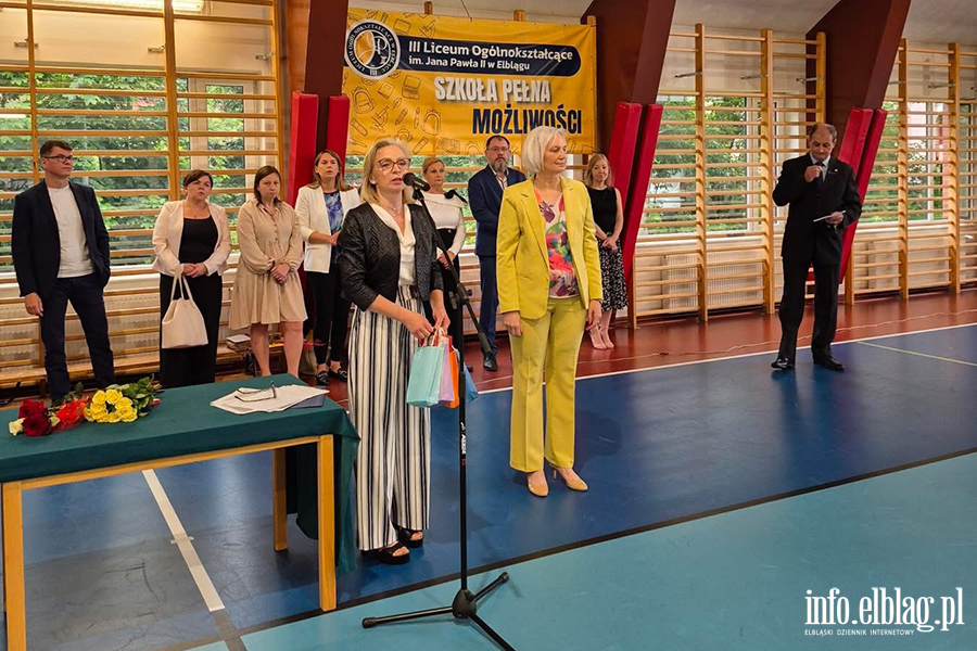 Uroczyste zakoczenie roku szkolnego w III LO , fot. 22