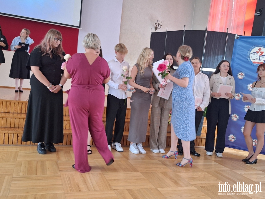 Zakoczenie roku szkolnego w Zespole Szk Ekonomicznych i Oglnoksztaccych, fot. 41