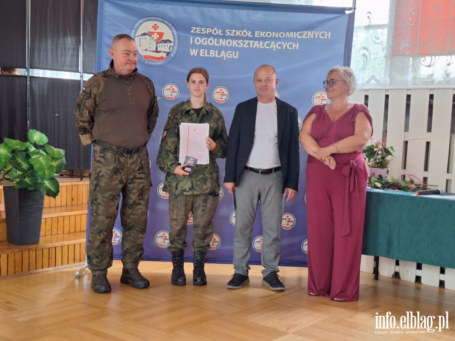 Zakoczenie roku szkolnego w Zespole Szk Ekonomicznych i Oglnoksztaccych, fot. 44