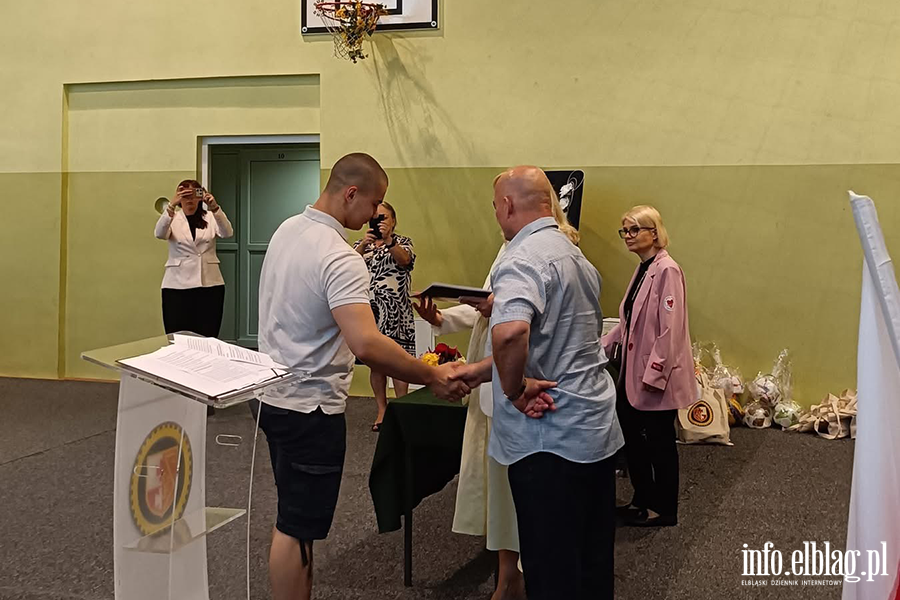 Zakoczenie roku szkolnego 2024/2025 w Zespole Szk Zawodowych nr 1 , fot. 9