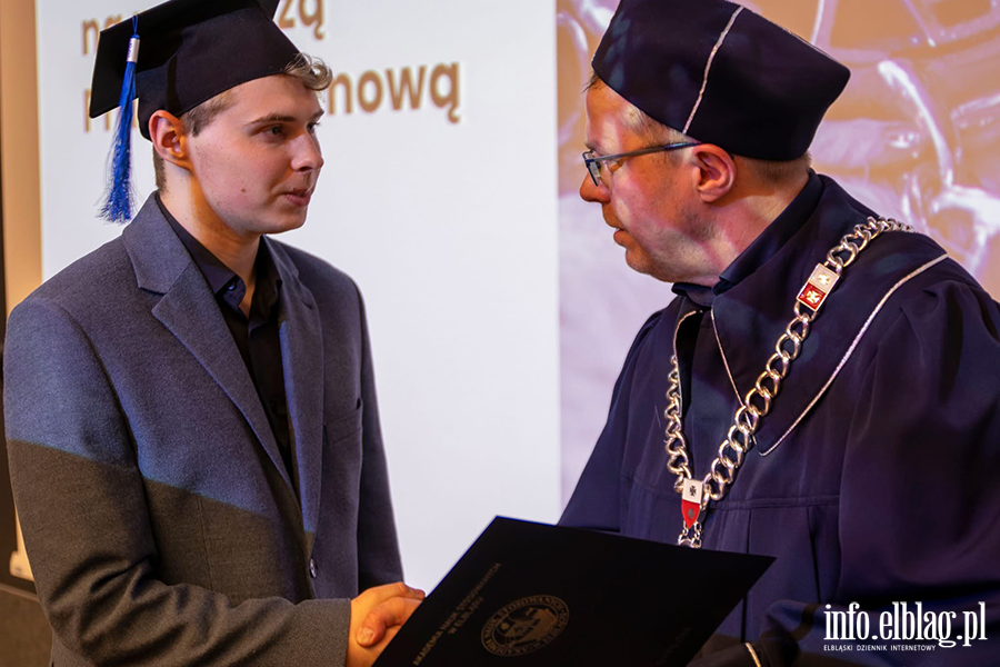 Uroczyste Dyplomatorium w Instytucie Ekonomicznym Akademii Nauk Stosowanych w Elblgu, fot. 32