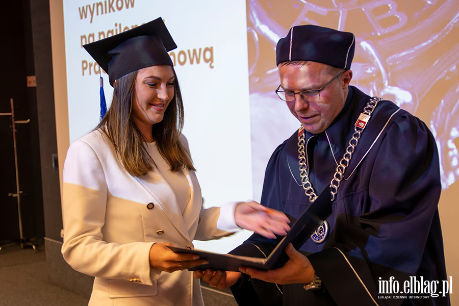 Uroczyste Dyplomatorium w Instytucie Ekonomicznym Akademii Nauk Stosowanych w Elblgu, fot. 34