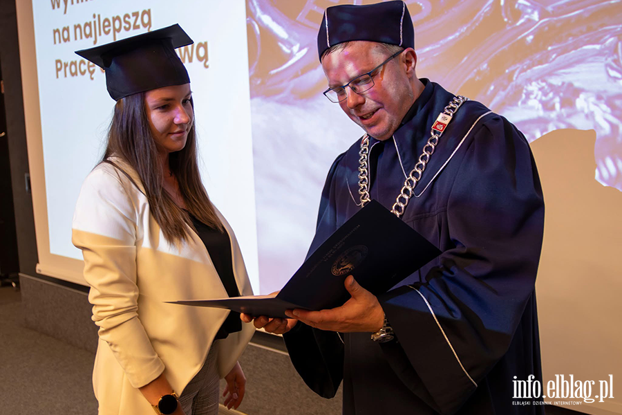 Uroczyste Dyplomatorium w Instytucie Ekonomicznym Akademii Nauk Stosowanych w Elblgu, fot. 37