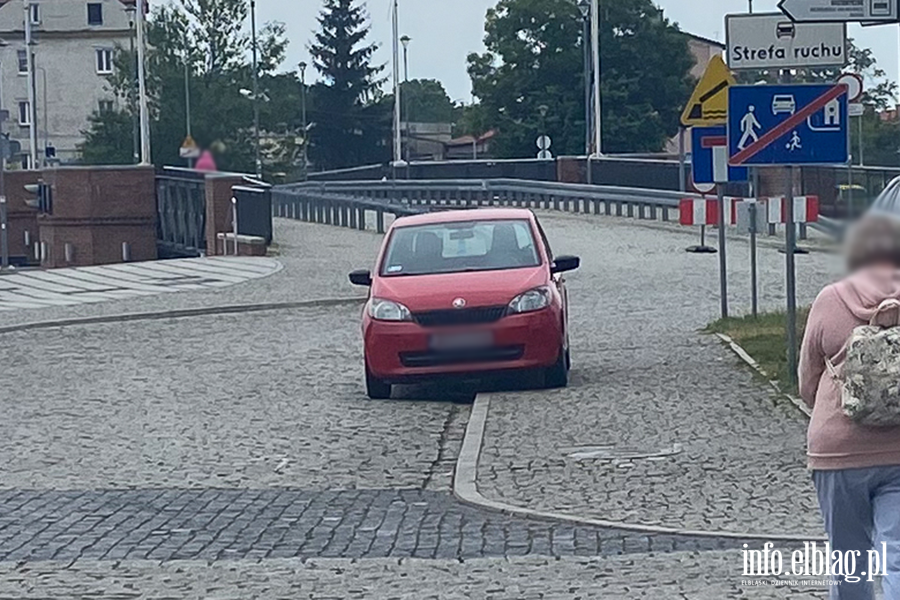 Mistrzowie Parkowania w Elblgu (cz 401), fot. 6