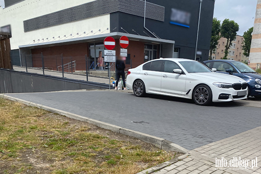 Mistrzowie Parkowania w Elblgu (cz 401), fot. 10