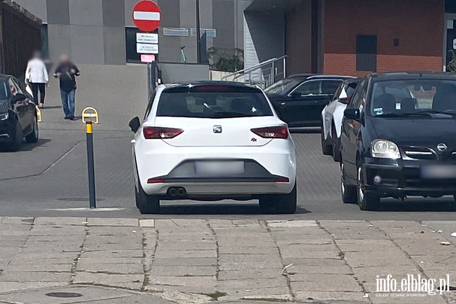Mistrzowie Parkowania w Elblgu (cz 403), fot. 7