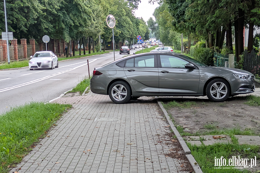 Mistrzowie Parkowania w Elblgu (cz 409), fot. 12
